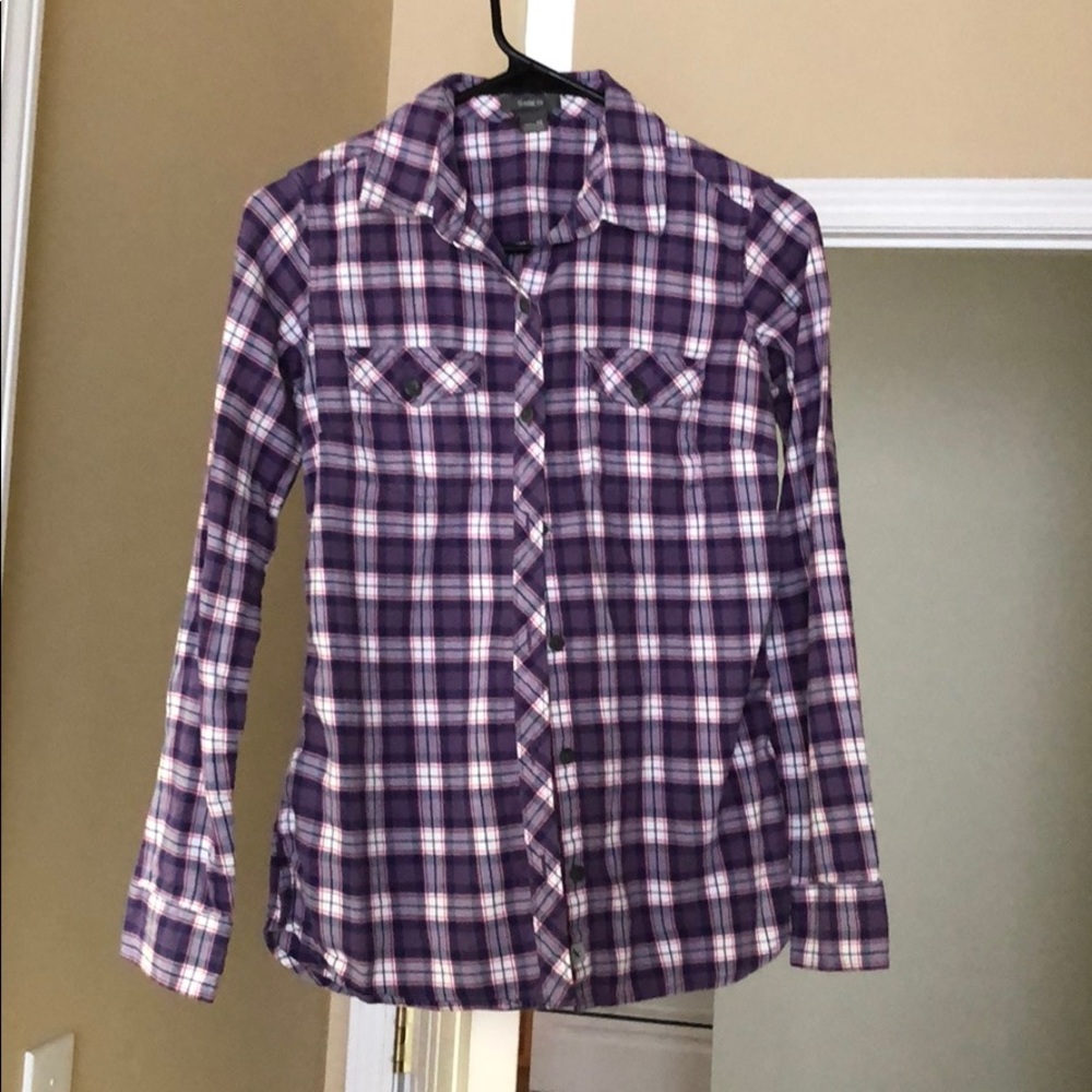 Eddie Bauer Button Up